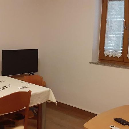 Kelk Loznati Lägenhet Exteriör bild